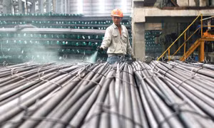 Đề xuất tăng thuế xuất khẩu phôi thép lên 5%