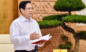 Quyết liệt hơn, mạnh mẽ hơn, sử dụng hiệu quả sức mạnh tổng lực để ngăn chặn, đẩy lùi dịch bệnh tại TPHCM và các tỉnh lân cận