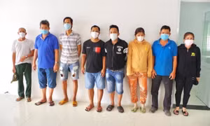 Xử phạt 50 trường hợp ăn nhậu, đánh bạc trong mùa dịch
