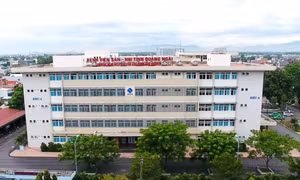 'Không có dị vật cản đường hô hấp bé tử vong nghi hóc hạt bí'