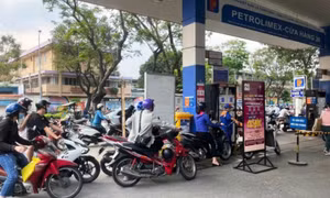 Giá xăng trong nước hôm nay có thể giảm nhẹ 400 đồng/lít