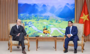 Thủ tướng Phạm Minh Chính tiếp cựu Thủ tướng Pháp Eduord Philippe