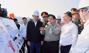 Nỗ lực bảo đảm tiến độ, chất lượng Dự án Nhà máy Thủy điện Hòa Bình mở rộng