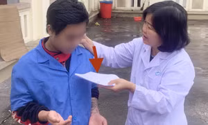 Những y bác sĩ có tinh thần thép và tấm lòng nhân hậu