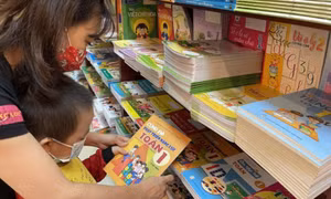Giá sách giáo khoa sẽ giảm 