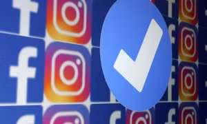 Người dùng được gì khi mua tích xanh của Facebook?