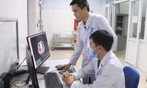 Bác sĩ tiên phong trong ứng dụng kỹ thuật cao