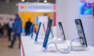 Cảnh báo: Người dùng smartphone "xách tay" Trung Quốc có thể bị theo dõi