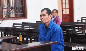 Đánh chết cụ bà trong xóm sau khi xin 10.000 đồng mua rượu không được