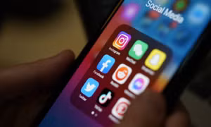Có nên sử dụng ứng dụng bên thứ ba cho các nền tảng mạng xã hội không?