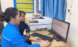 Đẩy mạnh thực hiện dịch vụ công trực tuyến trong tình hình mới