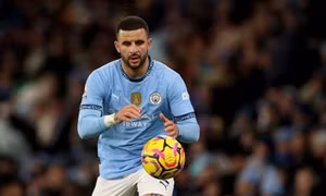 AC Milan bất ngờ nhắm Kyle Walker