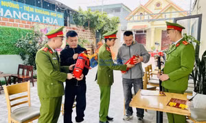 Nâng cao nhận thức pháp luật về sử dụng vũ khí, vật liệu nổ, công cụ hỗ trợ