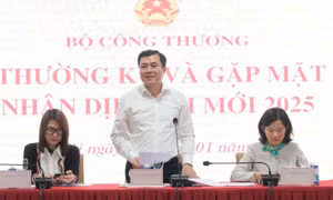Bộ Công Thương: Vụ 3.000 tấn giá ủ hóa chất là trách nhiệm của ngành nông nghiệp