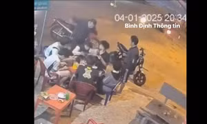 Công an làm việc với người đánh đập dã man học sinh lớp 7 ở Quy Nhơn