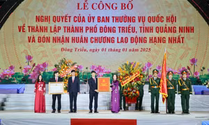 Lễ công bố Nghị quyết của Ủy ban Thường vụ Quốc hội về thành lập TP Đông Triều