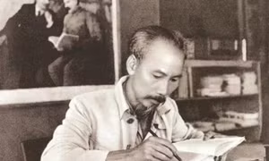 Tư cách một người cách mệnh với giáo dục, rèn luyện đạo đức của cán bộ, đảng viên hiện nay