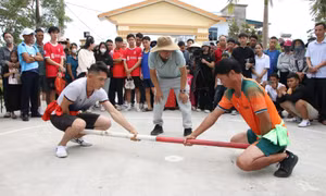 Trẩy hội đầu năm với trò chơi dân gian 