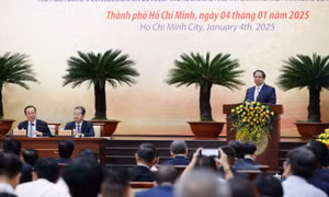 Thủ tướng: Việt Nam đủ 5 điều kiện để xây dựng trung tâm tài chính khu vực và quốc tế