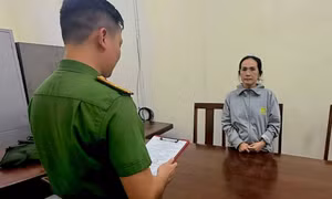 Bà trùm đường dây mua bán hóa đơn 200 tỉ đồng bị bắt tại Đà Nẵng