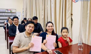 Tháo gỡ vướng mắc dự án đô thị, trao Giấy chứng nhận quyền sử dụng đất cho người dân