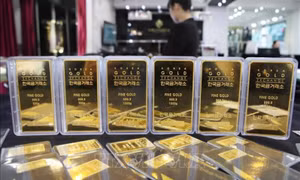 Giá vàng lập kỷ lục trước kỳ vọng Fed hạ lãi suất