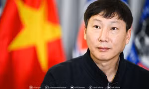 Huấn luyện viên Kim Sang-sik được đề xuất tặng Bằng khen của Thủ tướng Chính phủ