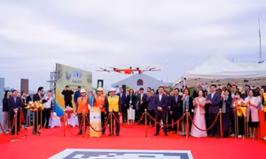 Chính thức thí điểm ứng dụng UAV vận chuyển vật tư y tế