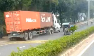 Tài xế chạy ngược chiều bị lập biên bản phạt 19 triệu đồng