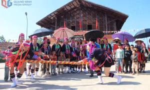 Ba Chẽ phát triển du lịch gắn với bảo tồn thiên nhiên và văn hóa