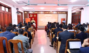 Xã Đầm Hà khai mạc lớp bồi dưỡng nghiệp vụ công tác kiểm tra, giám sát và thi hành kỷ luật Đảng năm 2025