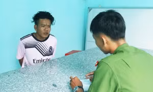 Tạm giữ hình sự đối tượng thực hiện nhiều vụ trộm tiền, vàng