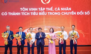 Phường Bãi Cháy - Điểm sáng phong trào "Bình dân học vụ số"