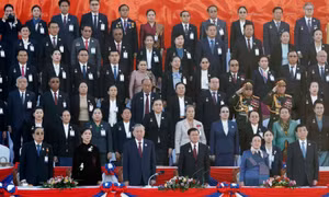 Kỷ niệm trọng thể 50 năm Quốc khánh nước Cộng hòa Dân chủ Nhân dân Lào