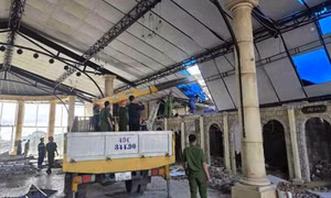 Sập dầm mái nhà hàng ở Đà Lạt, một công nhân bị đè tử vong