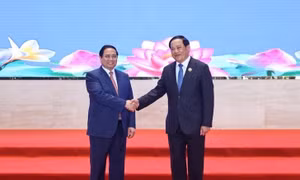 Hiện thực hóa quan hệ "gắn kết chiến lược” giữa Việt Nam và Lào