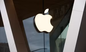 Apple lĩnh án phạt gần 100 triệu euro do lạm dụng vị thế trên App Store