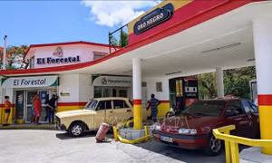 Mexico khẳng định việc hỗ trợ xăng dầu cho Cuba mang tính lịch sử và nhân đạo