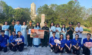 Du lịch đường biên: Đi để thêm yêu Tổ quốc
