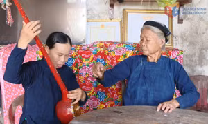 Những nghệ nhân “giữ lửa” văn hóa truyền thống dân tộc