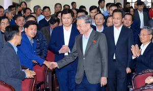 Tổng Bí thư Tô Lâm tiếp xúc cử tri tỉnh Hưng Yên