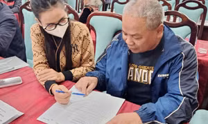 Chi trả lương hưu, trợ cấp BHXH không dùng tiền mặt: Tăng tiện ích cho người dân