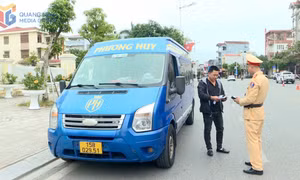 Quảng Ninh đảm bảo ATGT cho du khách
