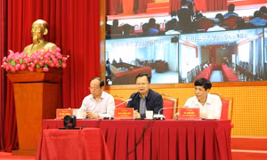Đặc khu Vân Đồn tổ chức Hội nghị giao ban cán bộ cơ sở năm 2025