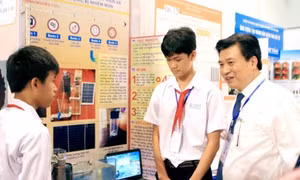 Công khai dự án khoa học kỹ thuật dự thi cấp quốc gia để tăng giám sát xã hội