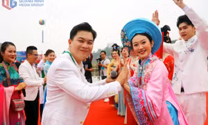 Âm vang trên dòng Bắc Luân 
