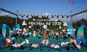 Hội Hoa sở xã Lục Hồn năm 2025