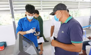 Hạ Long tăng cường sự tự giác trong phòng, chống dịch