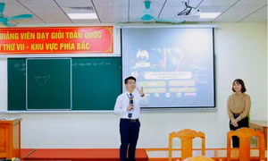 Giảng viên trẻ nỗ lực học tập, nghiên cứu