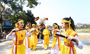 Bộ VHTTDL: Người dân không được lơ là phòng dịch khi tham gia lễ hội
